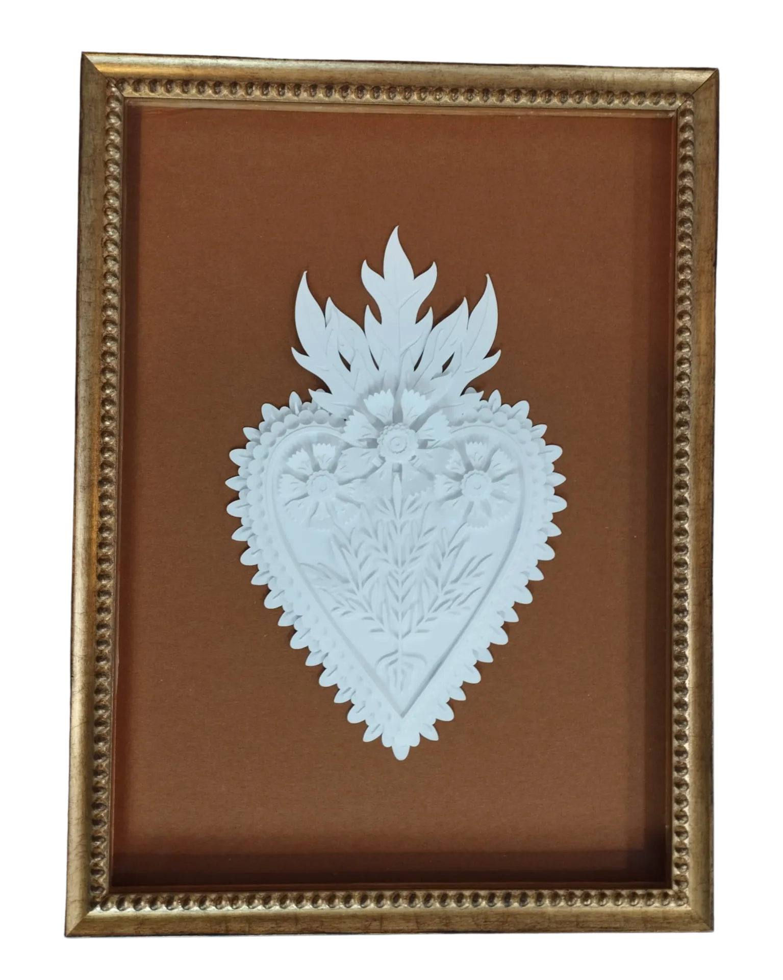 Coeur sacré en papier dans cadre doré - réalisé par l'Atelier Histoire d'Art - Lyon - Caluire